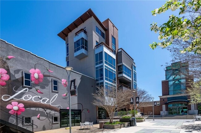 Building Photo - 5 W Mountain St