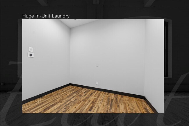 Building Photo - 2647 Locust St