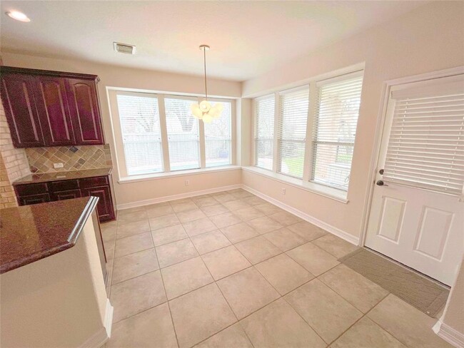 Building Photo - 5307 Riverstone Crossing Dr