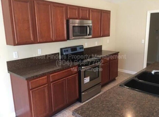 Building Photo - 3852 Marsh Bluff Dr