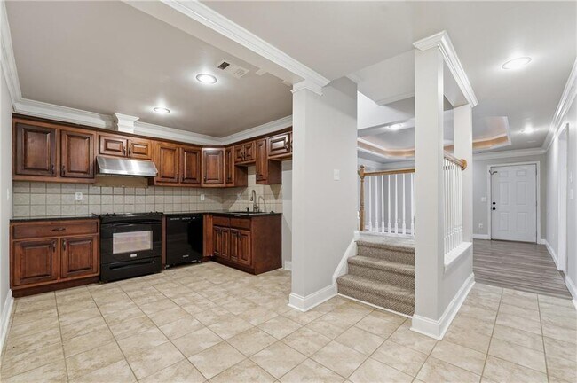 Building Photo - 1328 Avington Glen Dr SE