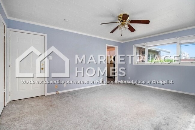 Building Photo - 1349 Ebeling Dr