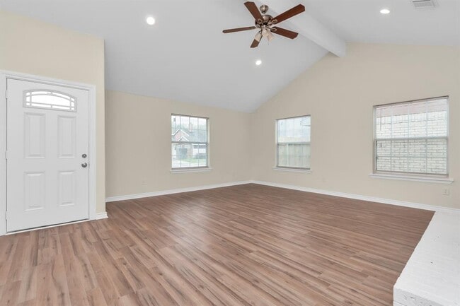 Building Photo - 1422 Hunters Park Dr