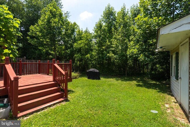 Building Photo - 10522 Lime Tree Way