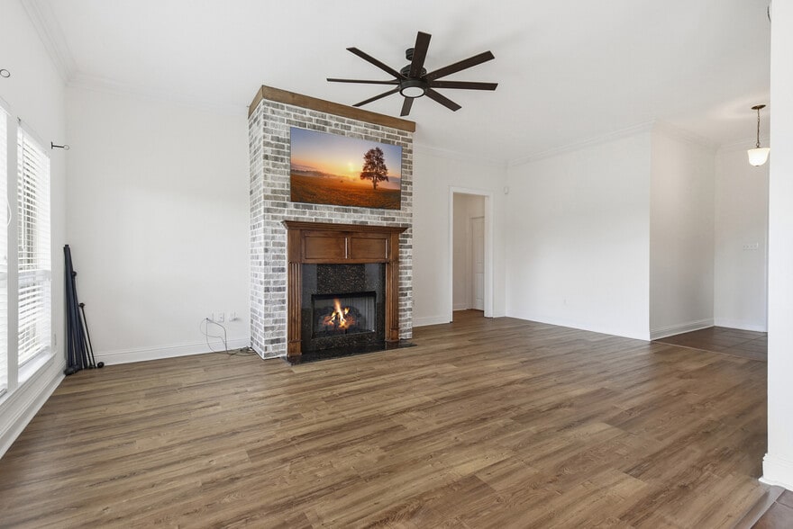 Building Photo - 39405 Oceanview Ave