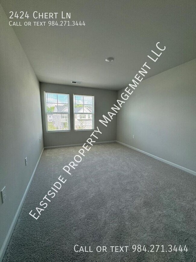 Building Photo - 2424 Chert Ln