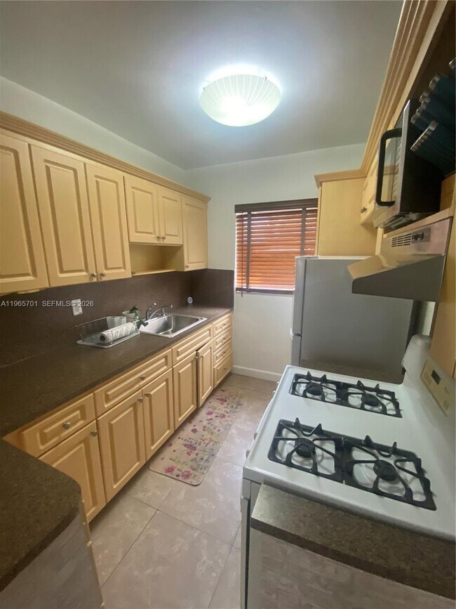 Building Photo - 640 Pennsylvania Ave