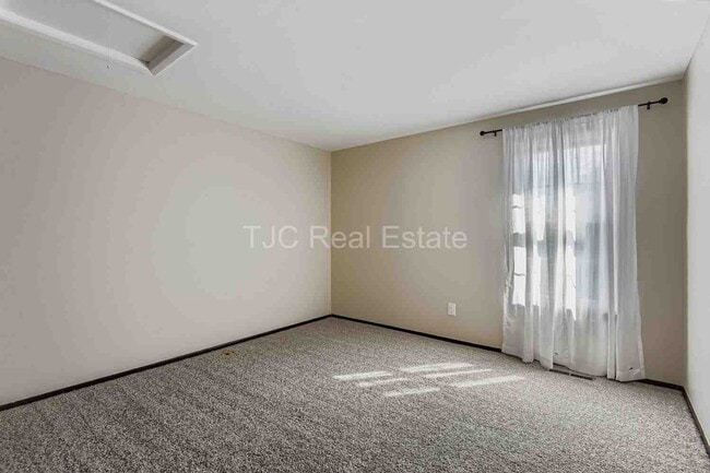 Building Photo - 7814 E Phillips Cir