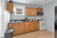 Building Photo - 635 Madison Ave