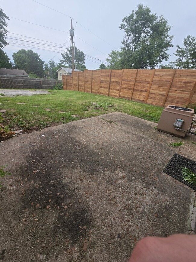 Building Photo - 109 Sieville Ave