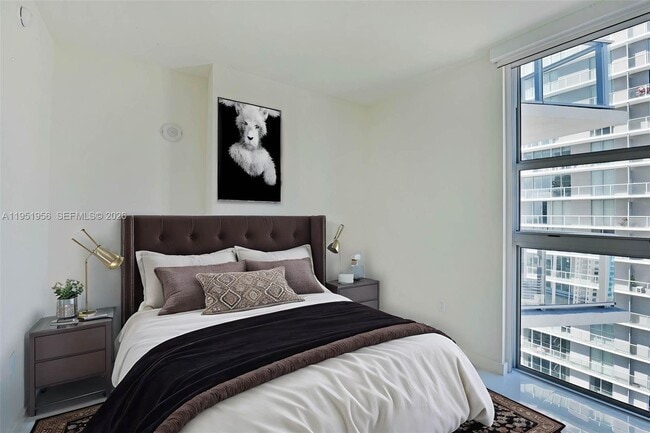 Building Photo - 1100 S Miami Ave