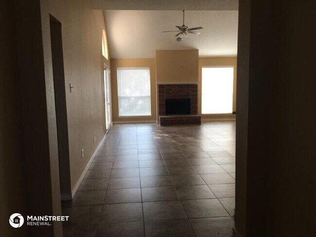 Building Photo - 1514 Montreal Ln, Glenn Heights, TX 75154