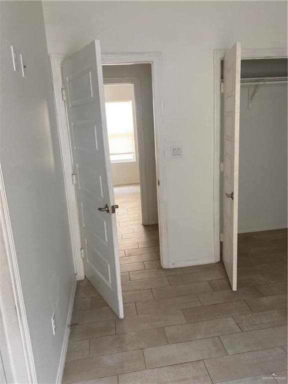 Building Photo - 16 Valeria St