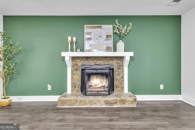 Building Photo - 2835 Mt Tabor Cir