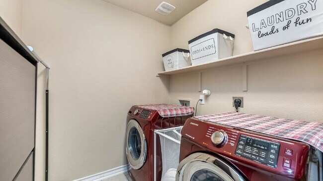 Building Photo - 2638 Willow Pond