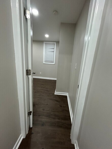 Building Photo - 87 Watsessing Ave