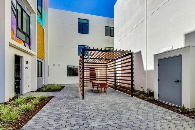 Building Photo - ArtHaus Magnolia