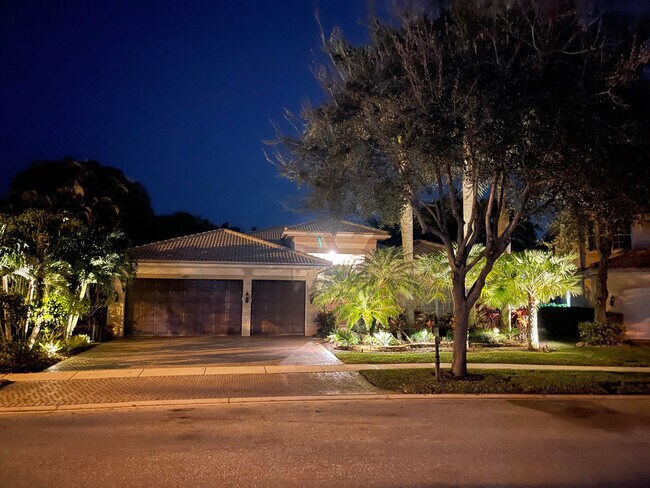 Primary Photo - 8891 Starhaven Cove