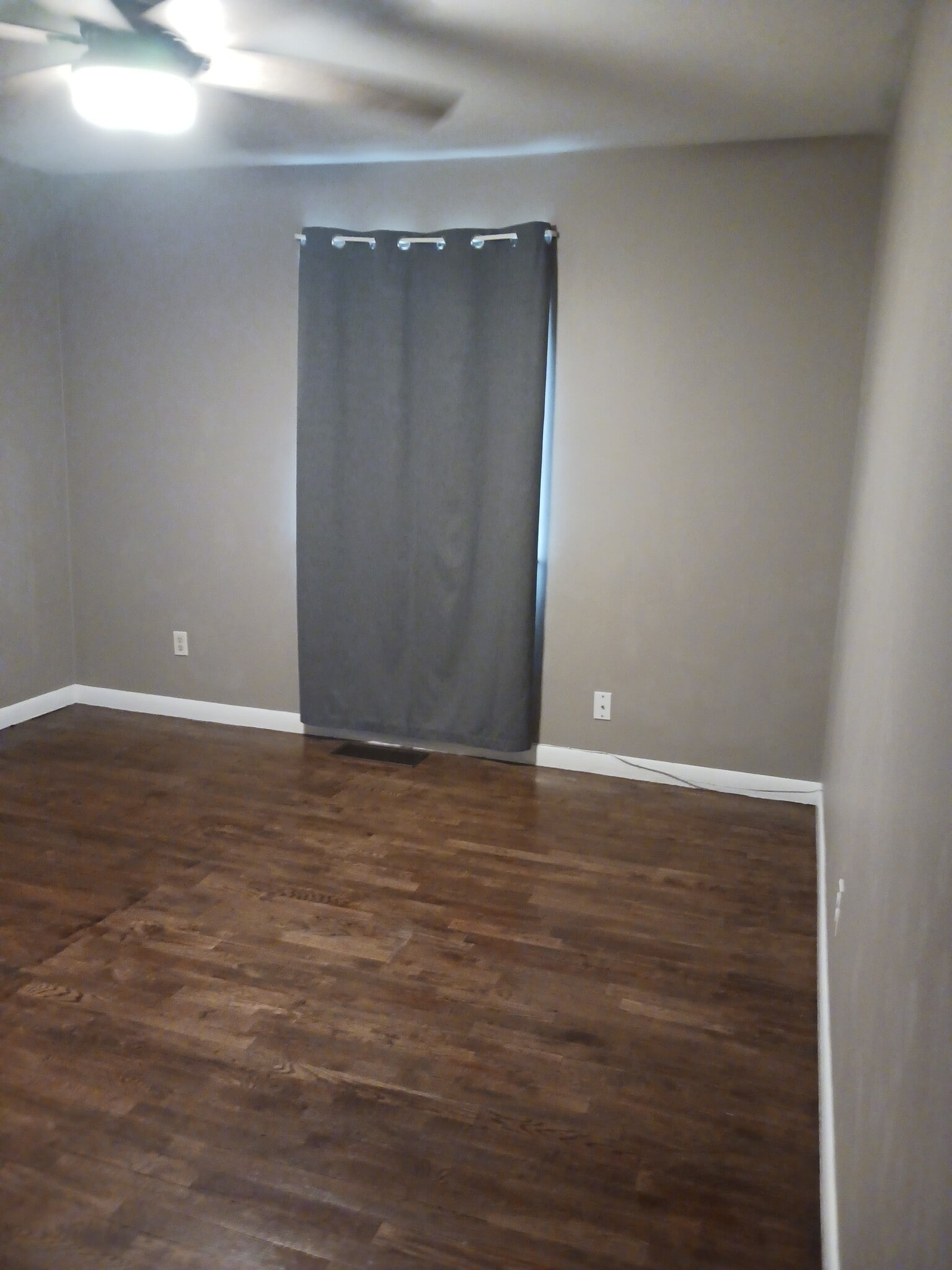 Building Photo - 33 Marshall Dr