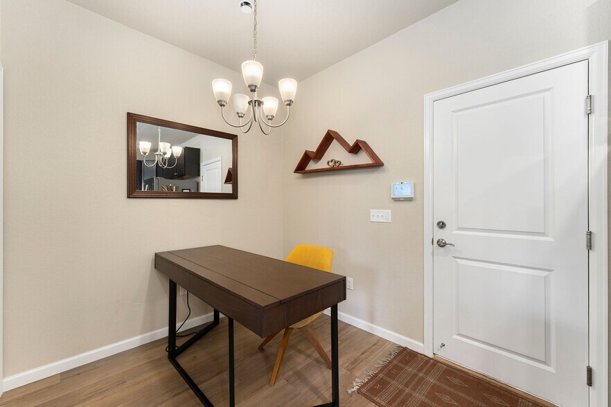Building Photo - 8418 Rizza St