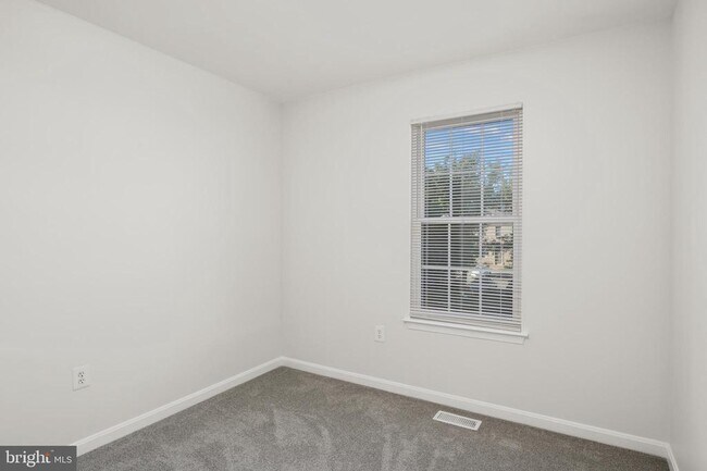 Building Photo - 1259 Stockport Ct