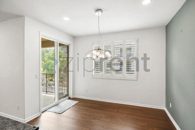 Building Photo - Unit 1529