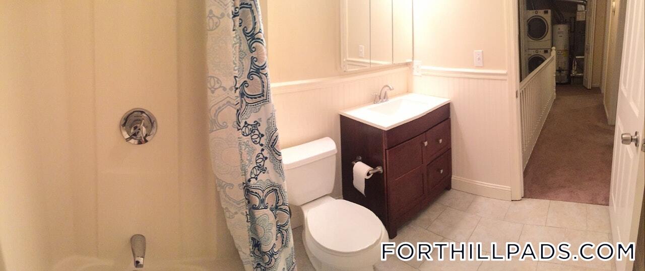 Building Photo - 66 St James St