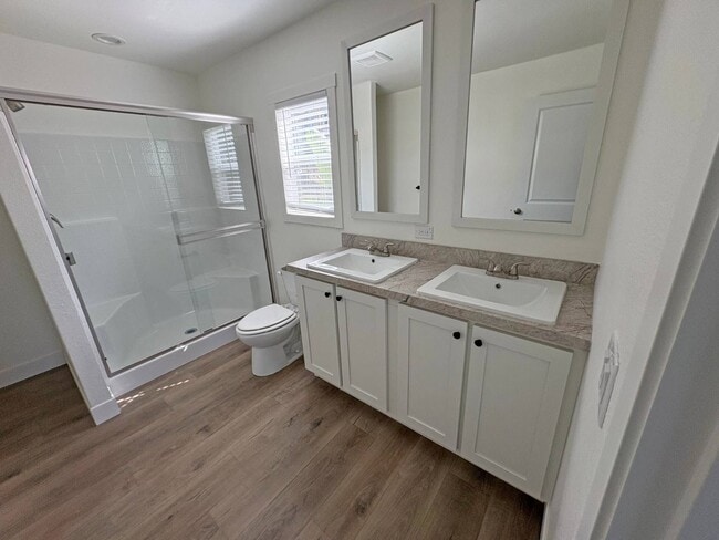 Building Photo - 1700 S State St