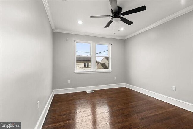 Building Photo - 2456 Keyway
