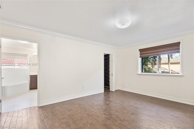 Building Photo - 11071 NW 47th Ln