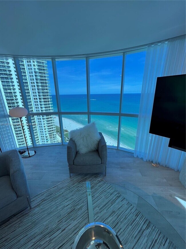 Building Photo - 6301 Collins Ave
