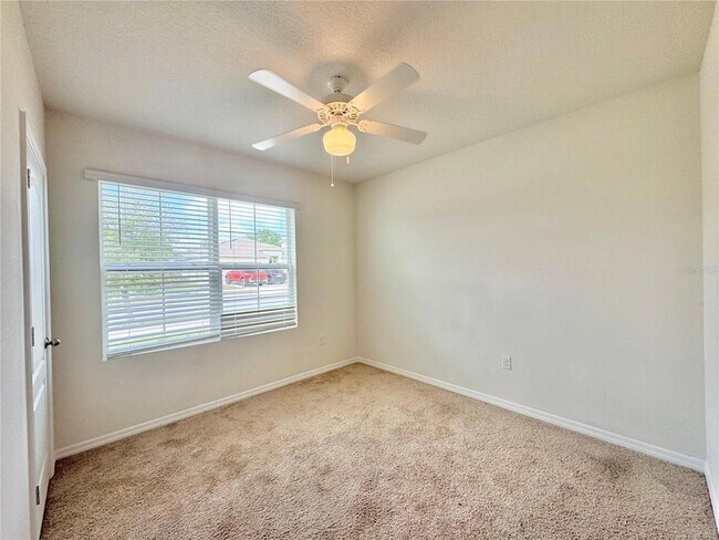 Building Photo - 632 Autumn Stream Dr