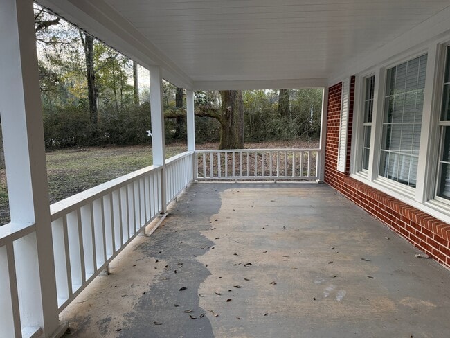 Building Photo - 5538 Gunn Rd
