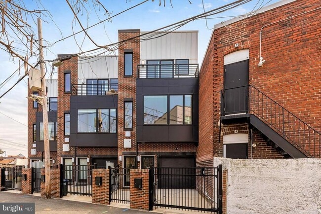 Building Photo - 664 Glick Ct NW