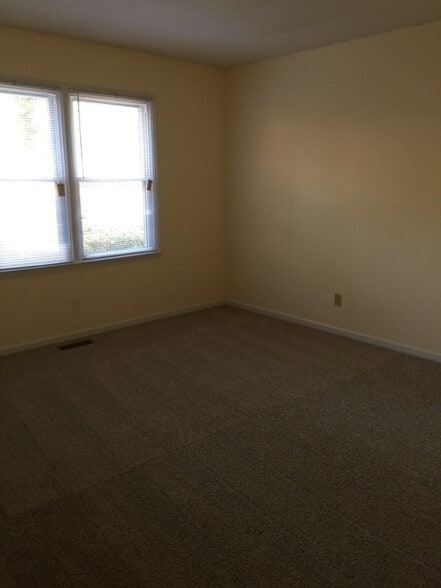 Building Photo - 3612 Calyx Ct