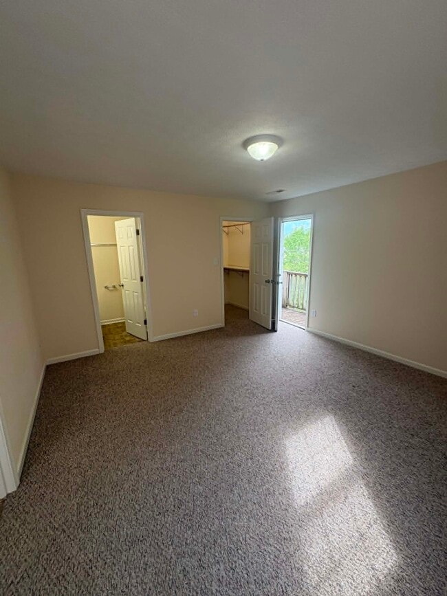 Building Photo - 1611 Flanigan Ct