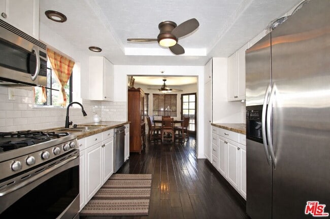 Building Photo - 4304 Duquesne Ave