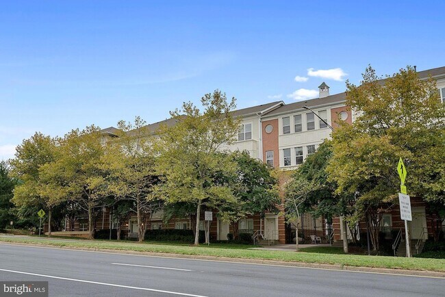 Building Photo - 9490 Virginia Center Blvd