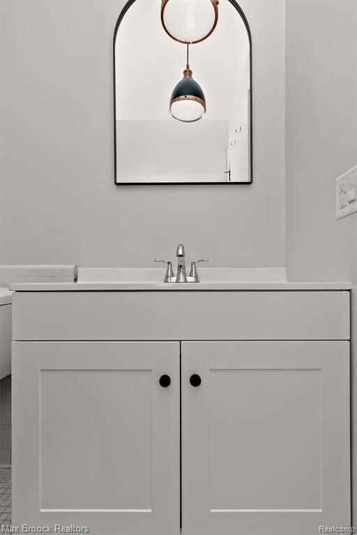 Building Photo - 15249 E 9 Mile Rd