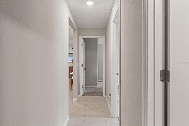 Building Photo - 31713 Sun Kettle Lp