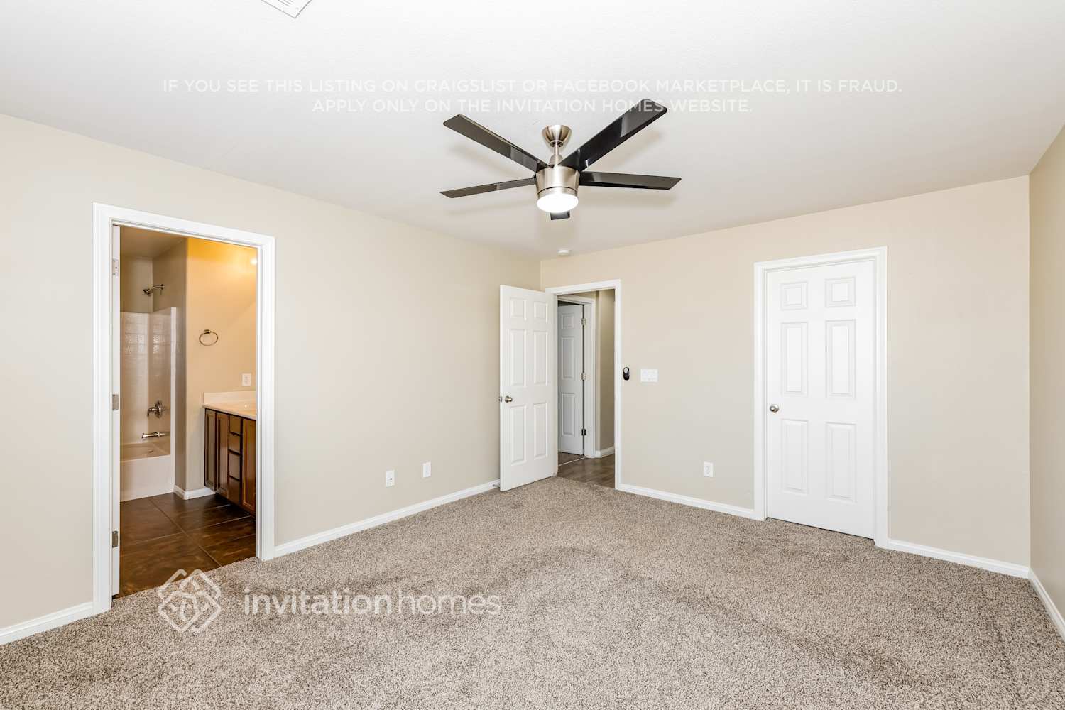 Building Photo - 7962 Valladolid Ave