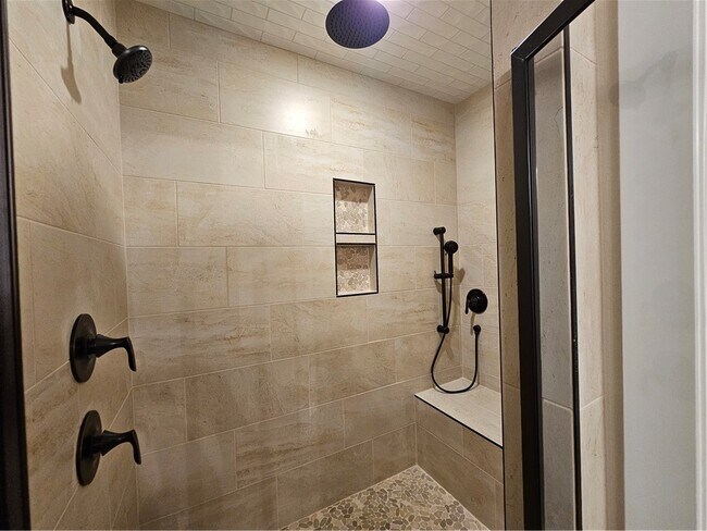 Building Photo - 7102 SW High Meadow Blvd