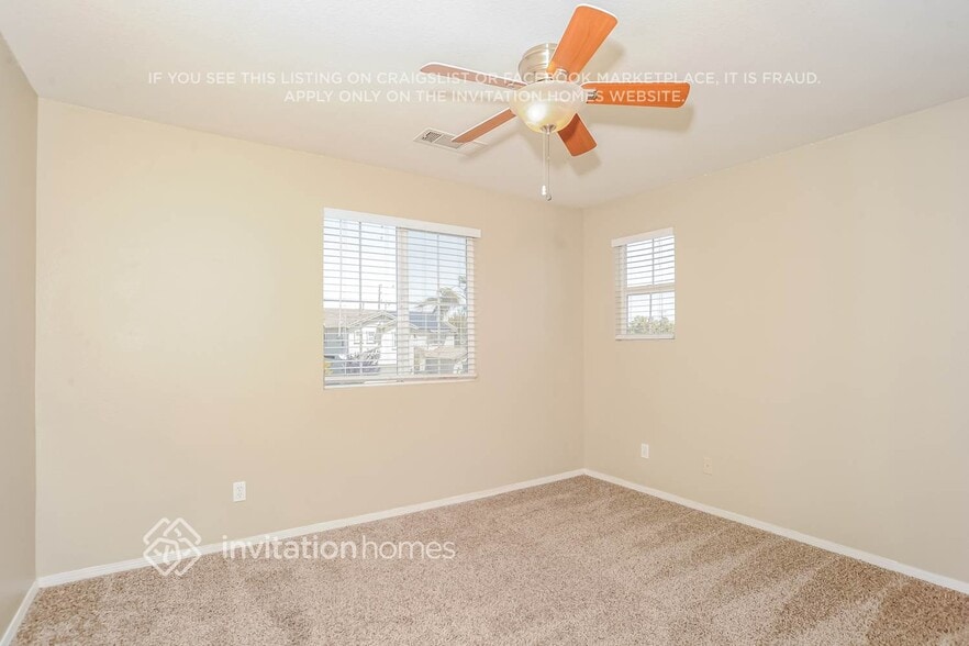 Building Photo - 6814 Miramar Ln