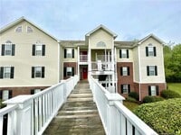 Building Photo - 350 Bubble Creek Ct