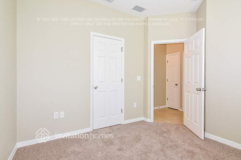 Building Photo - 6215 Desert Peace Ave