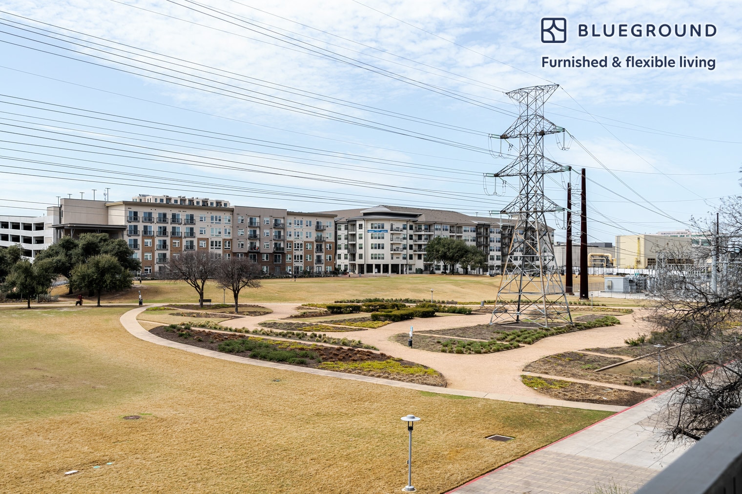 Building Photo - 3001 Esperanza Crossing