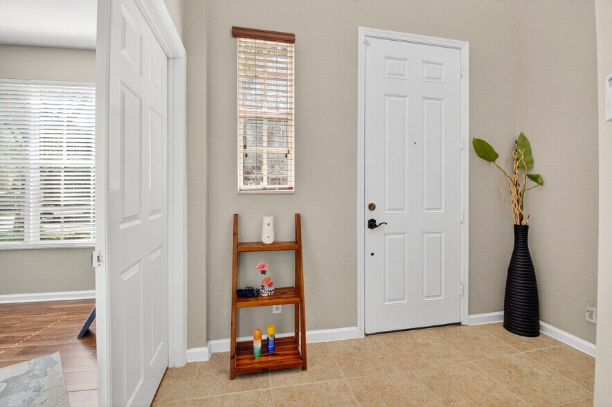 Building Photo - 4603 Danson Way