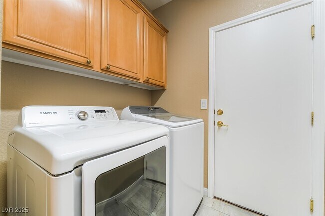 Building Photo - 11696 Rossovino St