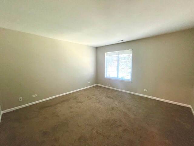 Building Photo - 386 N Keswick Cir