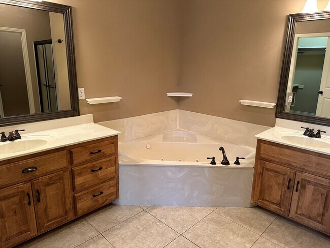 Building Photo - An Exceptional Corner-Lot Estate with Resort Amenities & Spa-Inspired Living